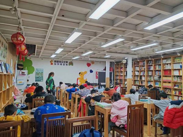 申银策略 “你在城市摆渡，后方我来守护”，美团袋鼠公益织密骑手关爱网